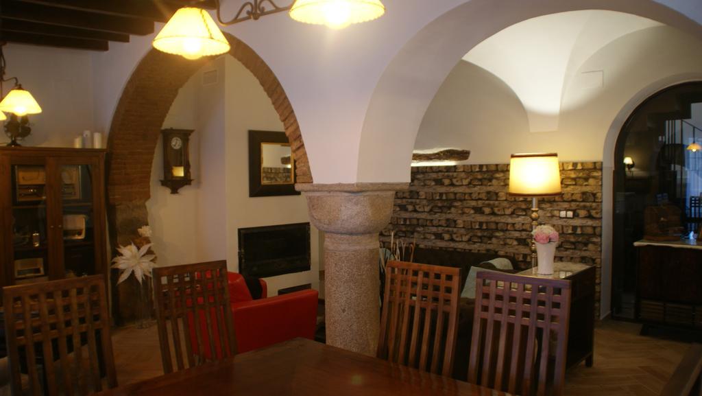 Lantigua Casa Rural Hinojosa del Duque 外观 照片