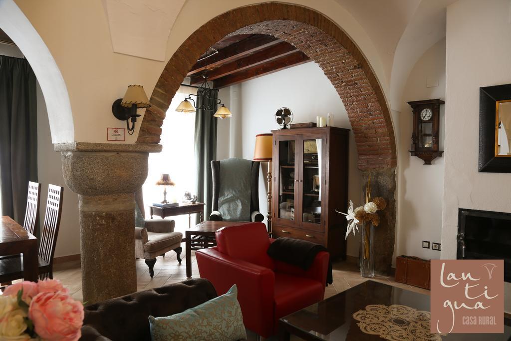 Lantigua Casa Rural Hinojosa del Duque 外观 照片